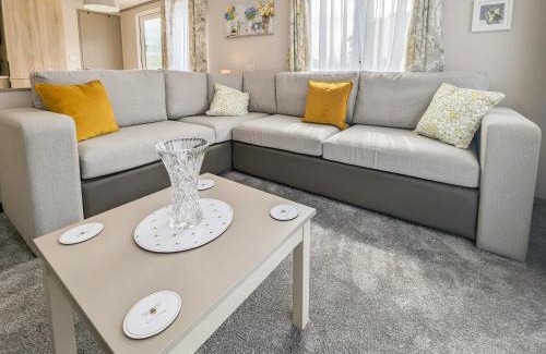 Cheshire West and Chester House | Stonewood Country Lodge
