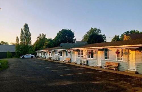 Southampton Hotel | Stop 21 Motel