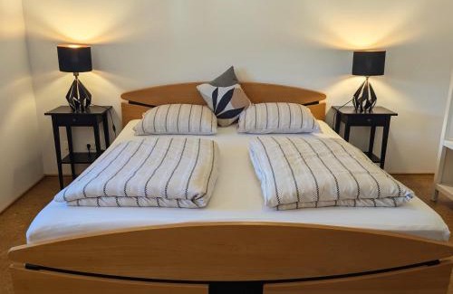 Ybbs an der Donau House | Stop & Sleep - Private Rooms