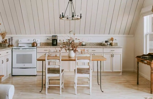 Boone Cabin | Storybook A-Frame Cabin, 5 Mins to Downtown Boone
