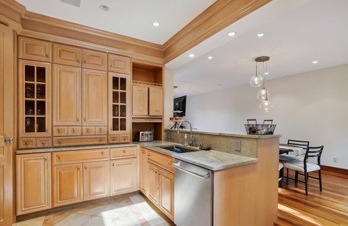 Stowe Area Condo | Stowe Haven: 3 br, fireplace, a/c, garage, summer pool & community amenities!