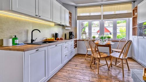 Bierutowice Apartment | Strażacka, Sun & Snow