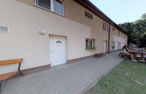 Dombrad Bed & Breakfast | Strand Motel, Vígadó Csárda