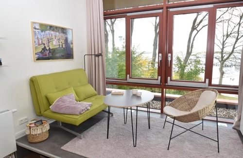 Gluecksburg Apartment | Strandblick mit Strandkorb & Fahrrädern