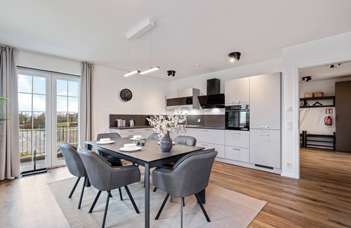 Rosenhagen Apartment | Stranddüne Rosenhagen - modern, maisonette, fitness area, flooded with light