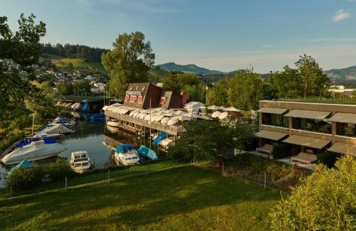 Schmerikon Hotel | Strandhotel Schmerikon