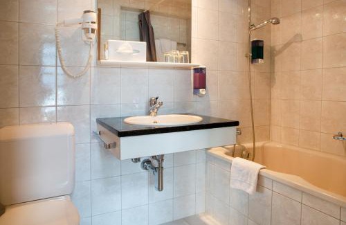 Faulensee Hotel | Strandhotel Seeblick