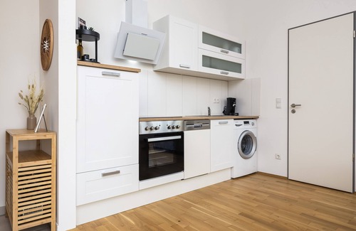 Sonnenberg Apartment | Strandloft Inkl. Tiefgaragenstellplatz und Balkon, Zentrumsnah