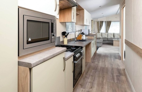 Tiddington House | Stratford Caravan WCF (Pet)