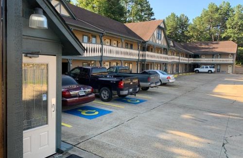 Tyler Hotel | Stratford Inn Tyler