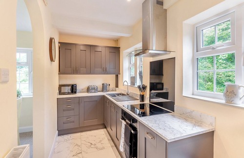 Halam Cottage | Strawberry Field - UK45169