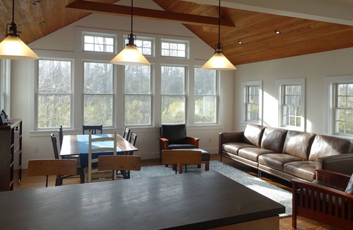 Germantown House | Streamside Classic 1800s w/ addition near Germantown & Hudson