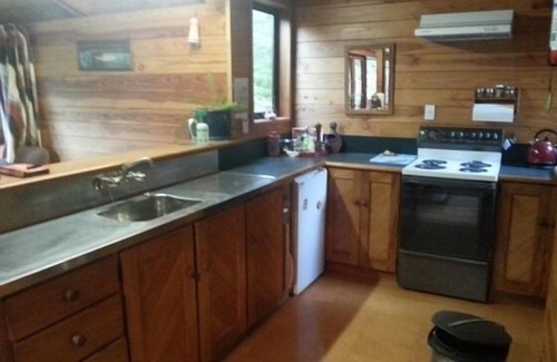 St. Arnaud House | Streets Retreat, St Arnaud