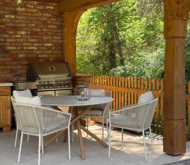 Chojnice Villa | Strużka Kaszuby - Leśniczówka w sercu Borów Tucholskich