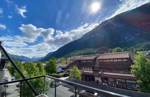 Stryn Hotel | Stryn House - Hotel & Apartments