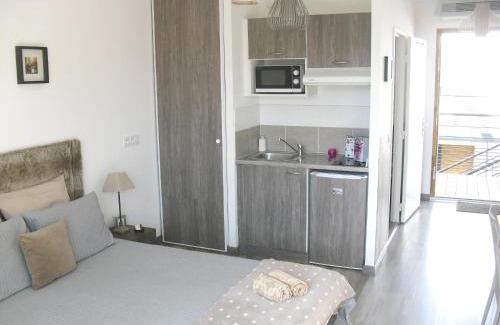 Aix-en-Provence Apartment | Studio à Deux Pas d'Aix