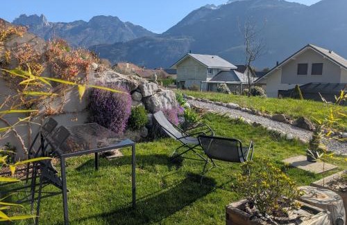 Chaparon Apartment | Studio à la campagne au bout du lac d'Annecy