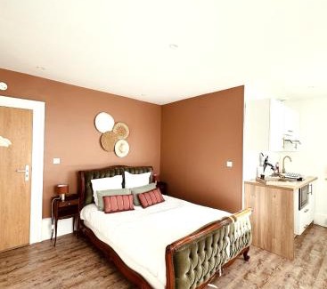 Ardenne Metropole Apartment | Studio 1 du SPA Célinie
