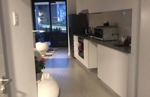Hillhead Apartment | Studio 107 Coral Point
