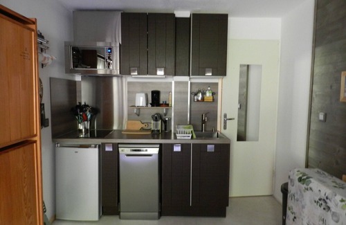 Le Pleynet Apartment | Studio 18m², 50m from slopes with balcony, 3 pers., pets allowed