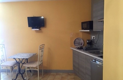 Casseuil Apartment | Studio 3 Personnes Dans Environnement de Charme