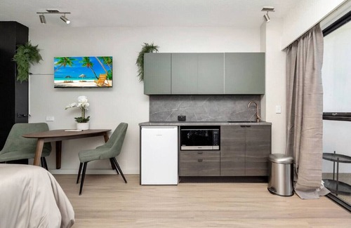 North Ward House | Studio 503 - Prime Spot With Oceanviews