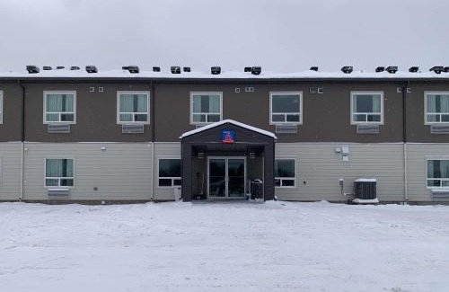 Algoma District Hotel | Studio 6 Hornepayne, ON