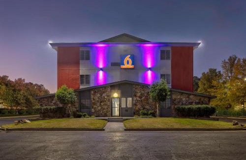 Little Rock Hotel | Studio 6 Little Rock AR South