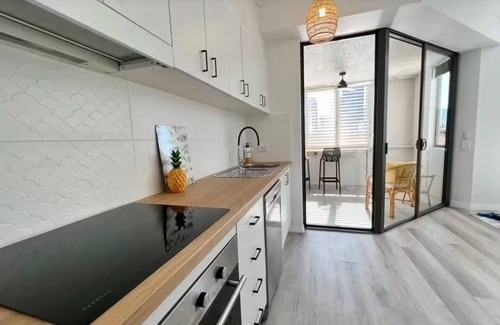 Kangaroo Point Apartment | Studio apartment with City Views
