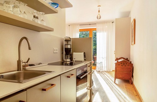 Buch a.Ammersee Apartment | Studio Apartment "Escape To The Lake" with Private Terrace & Wi-Fi