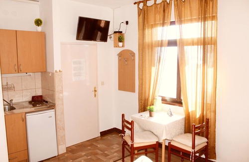 Topla House | Studio apartment for 3 with sea view
