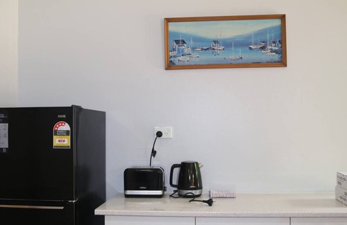 Torquay Apartment | Studio Apartment in Hervey Bay QLD