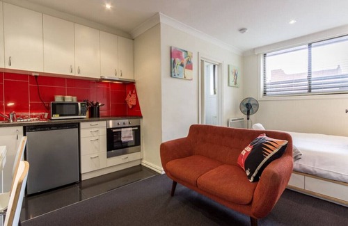 Fitzroy Apartment | Studio Apartment in the heart of Fitzroy