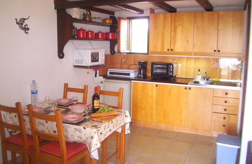 L'Ampolla Apartment | Studio apartment on rural smallholding, 3km from beaches and amenities