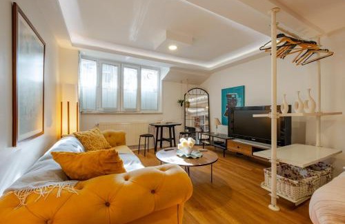 Cihangir Apartment | Studio Apartment