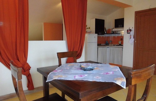 Santa Tecla Apartment | Studio apartment with sea and Etna view, swimming pool