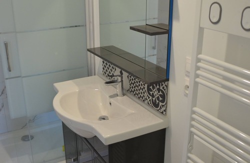 Leognan Apartment | Studio Avec Salle Fitness - 4 Places