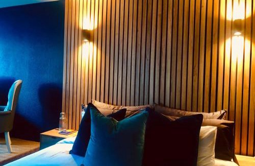 Mouille Point Apartment | Studio Blue in Mouille Point