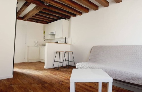 La Ferte-sous-Jouarre Apartment | Studio Bord de Marne