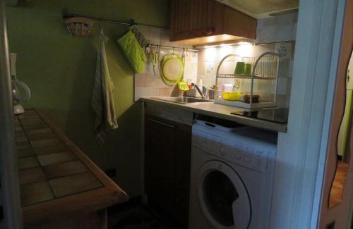 Sete Apartment | Studio cabine à Sète avec terrasse, parking et proche plage - FR-1-338-375