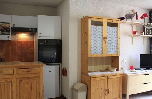 Les Claux Apartment | Studio Cabine 4 Pers. avec Balcon, au Pied des Pistes à Vars Les Claux - FR-1-330B-143