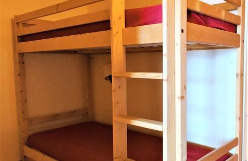 Pra Loup Apartment | Studio cabine 6 personnes avec balcon, parking et casier à ski - FR-1-504-124
