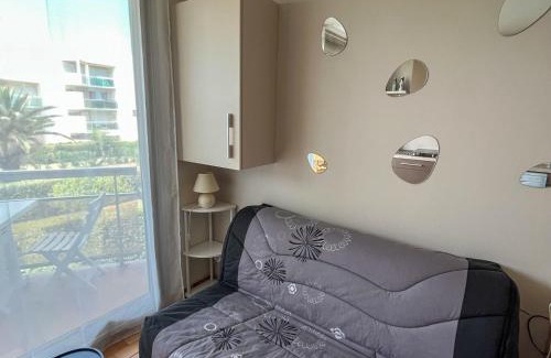 Saint-Cyprien Plage Apartment | Studio cabine avec piscine, parking sécurisé et accès direct plage à Saint-Cyprien - FR-1-753-15