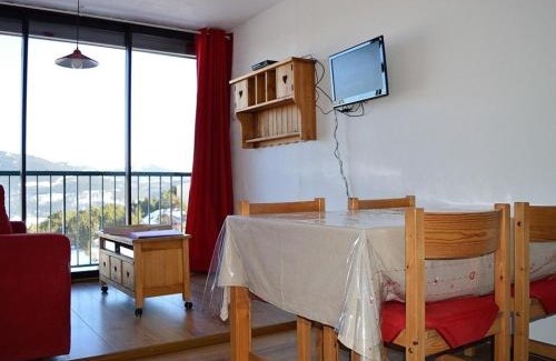 Les Angles Apartment | Studio cabine avec kitchenette équipée et TV - FR-1-593-8