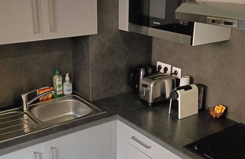 Mandelieu-la-Napoule Beach Apartment | Studio close to the sea and 10min from Cannes