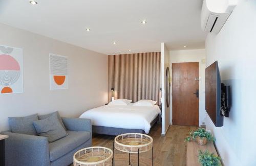 Quartier Atlantis Apartment | Studio cosy devant RER B TGV Massy SNCF