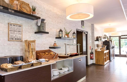 Ferney-Voltaire Apartment | Studio cosy et équipé, à 250m du centre