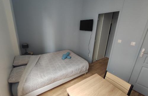 Maisons-Laffitte Apartment | Studio cosy - Hypercentre - 20 min to Paris