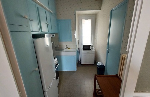 Chateaumeillant Apartment | Studio Dans une Demeure de 1780 Alliant Charme et Authenticité