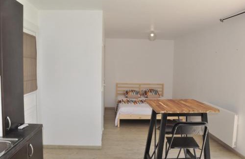 Montrevault-sur-Evre Apartment | Studio de la villa à la fosse à l'âne